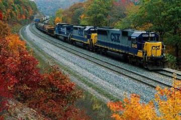 务院：加快推动大宗及中长途货物运输向铁路转移