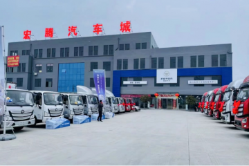 走进枣庄，揭秘欧马可10年老店如何在新蓝牌法规下攻下高端轻卡 “半壁江山”