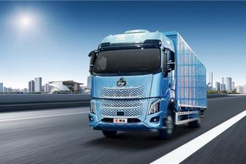 百公里油耗16L+5.5T自重 乘龙H7 Pro大单桥助您年省超5万元