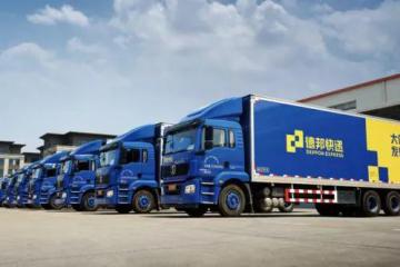 砺行致远：德邦快递的“纵深运营”与“攻坚之路”