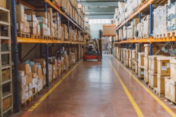 智能仓库管理系统：连接供应链上下游的数字枢纽