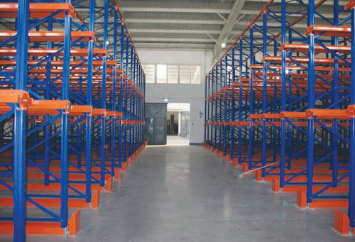 贯通式仓储货架-4