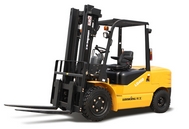 龙工LG40D内燃平衡重柴油叉车