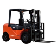 奇瑞4.5T内燃平衡重式叉车