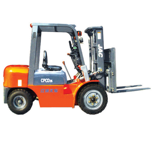 江淮重工3.5吨液力内燃叉车