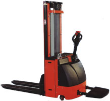 叉车、堆高车、油桶堆高车、电动叉车