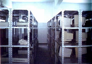 轻量型钢层板货架