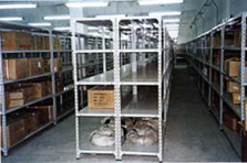 轻量型货架结构示意图