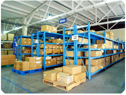 仓库货架