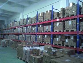 中重型货架（轮胎货架）