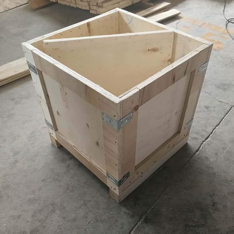 青岛厂家直销 出口用免熏蒸胶合板木箱