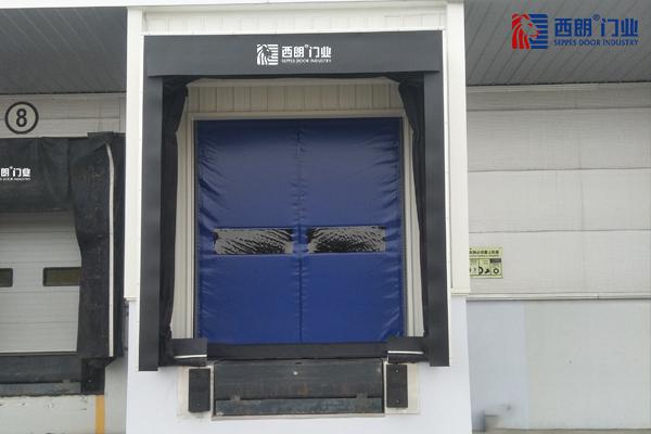 上海冷库快速充气保温门封门罩搭配滑升门卸货平台