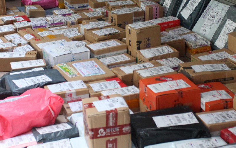 六大快递跻身“千万俱乐部”，谁将拿下下一把交椅？_物流_电商报