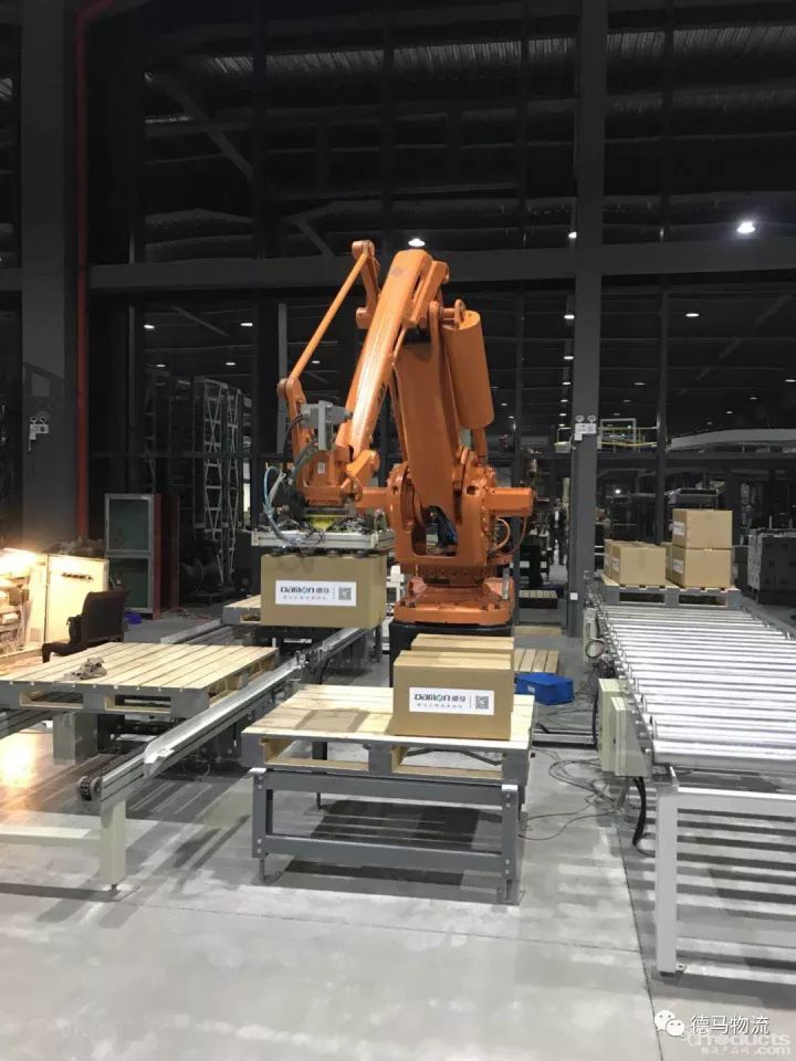 1545030842848414.jpg 640.webp (86).jpg